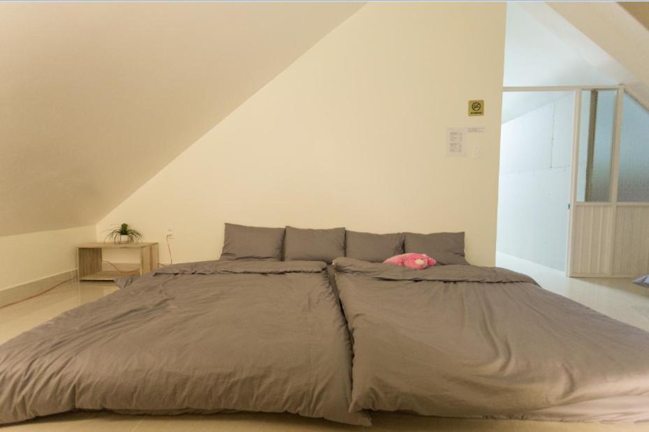 Appartement Biet Thu Du Lich Atiso à Đà Lạt Extérieur photo
